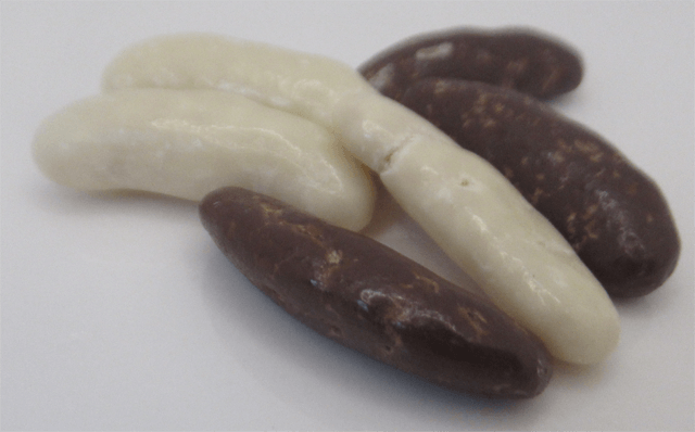 亀田製菓株式会社「亀田の柿の種 2種のチョコタネMIX」の表面