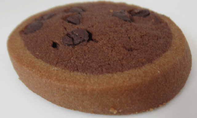 「チョコチップクッキー」の表面