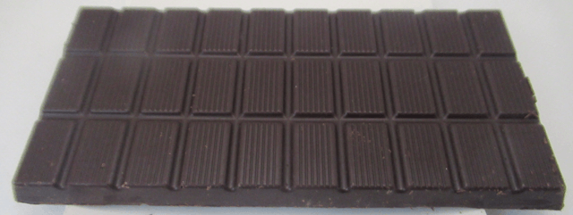 「72％ダークチョコレート」の表面