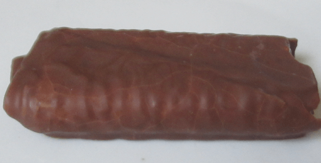 「クリスピークレープ ミルクチョコ」の表面