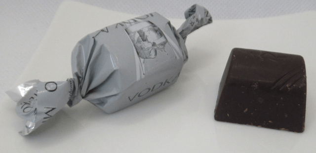 「リカーチョコレート ウォッカ」の表面