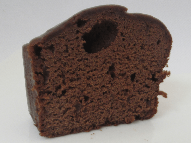 濱鈴「チョコレートブランデーケーキ」の表面